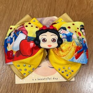 Snow White Hair Bow